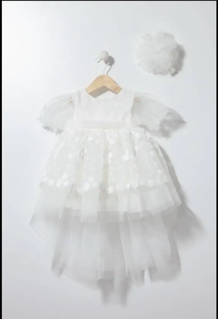 Robe de cérémonie traine Ecrue avec Bandeau (74/80)